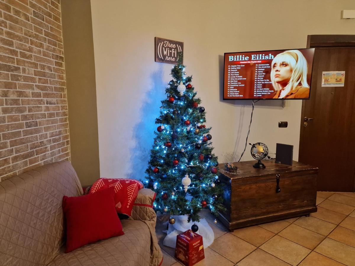 Beautiful Apartament On The Outskirts Of Rome Barbara Casa Vacanza Roma Portuense Exteriér fotografie